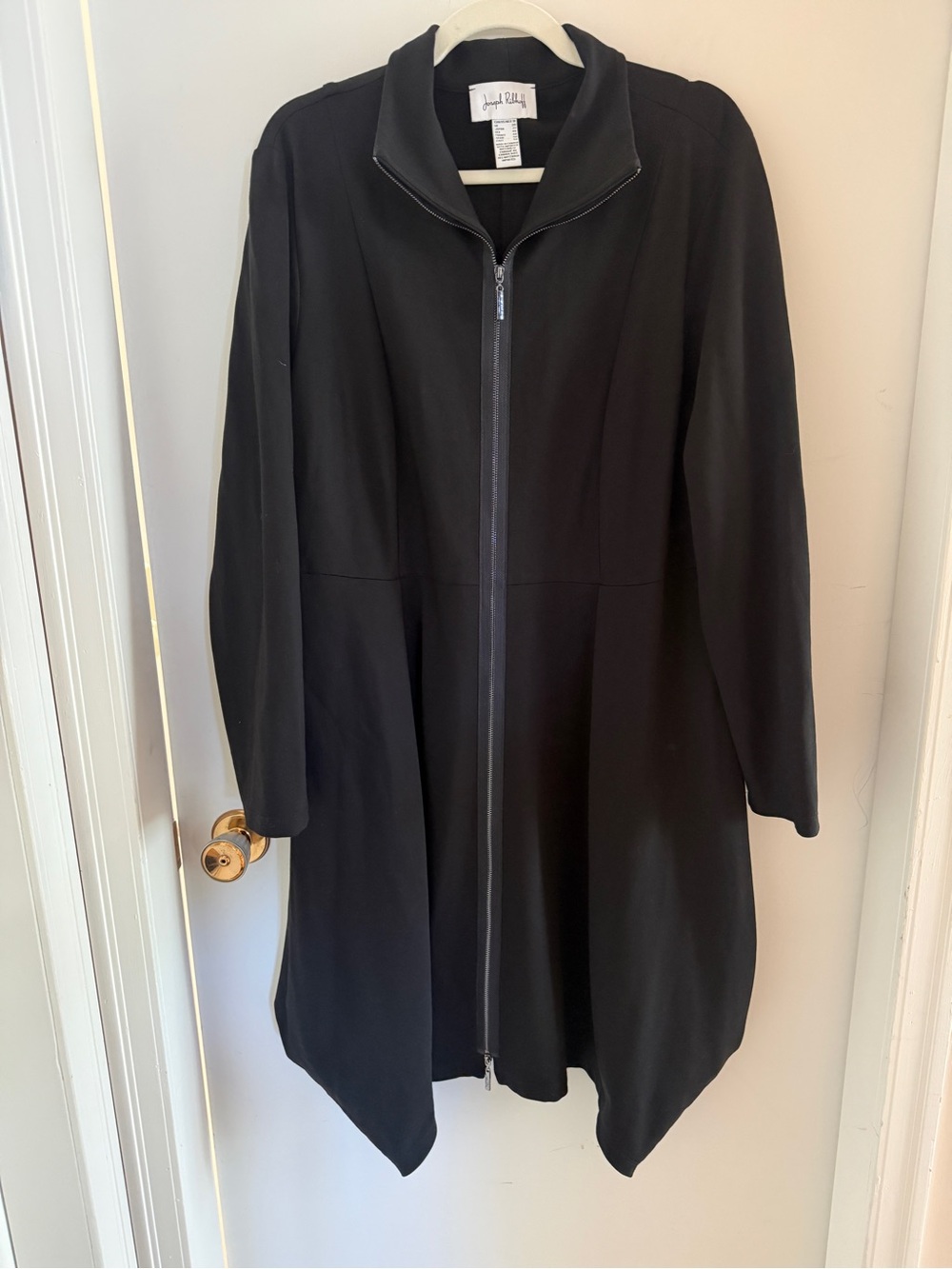 Joseph Ribkoff Black Long Zip Jacket Size 18 Made in Canada Asymmetrical Hem